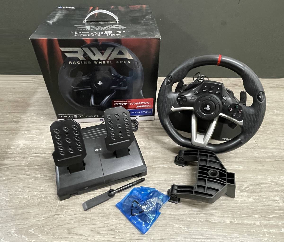 PS4 レーシングホイールエイペックス for PS4/PS3/PC PS4-052 動作品
