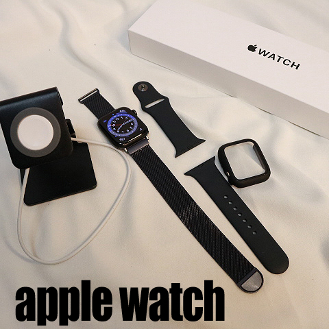 新品本物 SE(GPS Watch Apple + ミッドナイトスポーツバンド/磁気