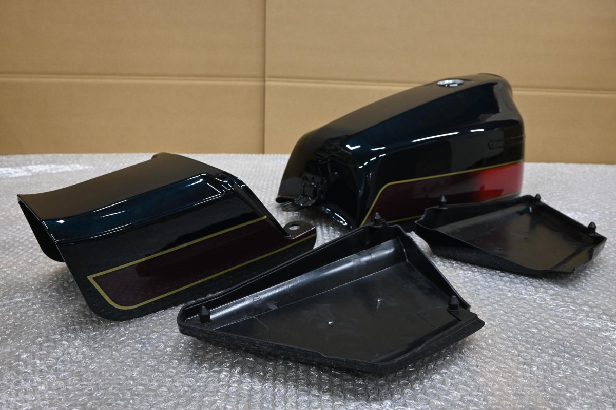 新品 Z400FX E4 ルミナスガンブルー 外装セット 検) Z550FX Z500FX