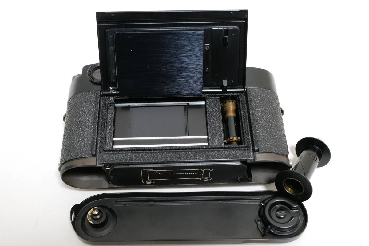 などありま Leica M2 black button rewind paint first batch serial 9490XX番台 ライカ M2 ブラックペイント ファーストロットのシリアル なるとお