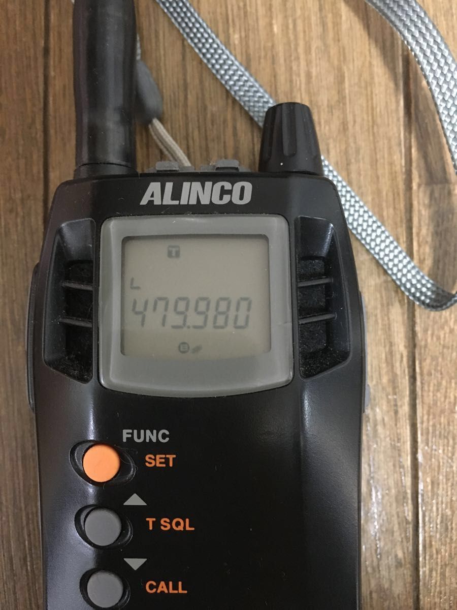 ALINCO アルインコ　DJ-S40  430MHzFMハンディー無線機  
