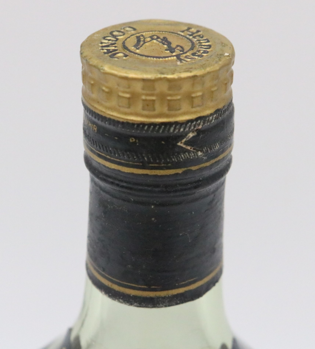 ト滝 未開栓 古酒 Hennessy ヘネシー XO コニャック 金キャップ クリア