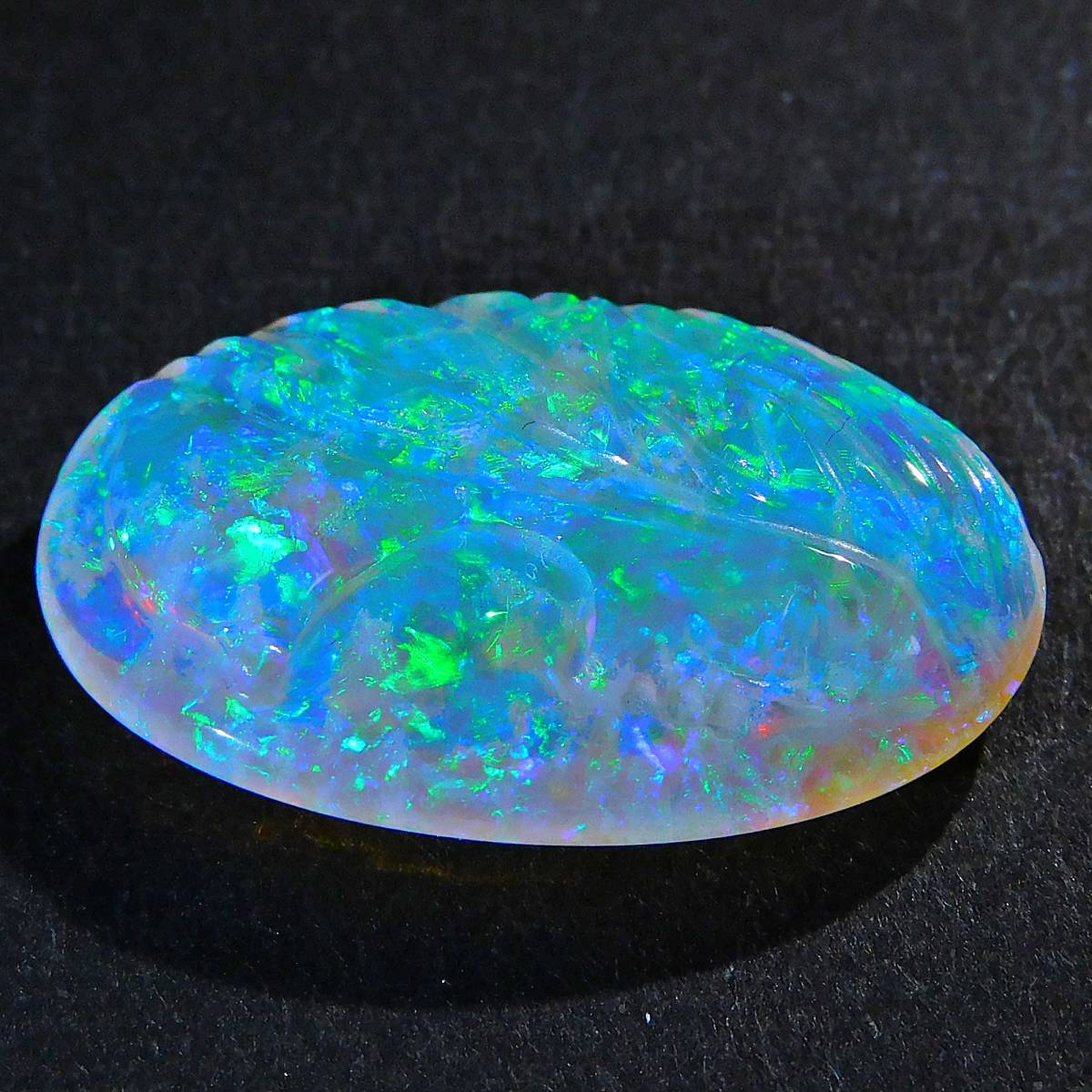 遊色抜群！！！大粒！！◆天然オパール7.31ct◆ Opal 遊色 裸石 ジュエリー　彫刻！_画像3