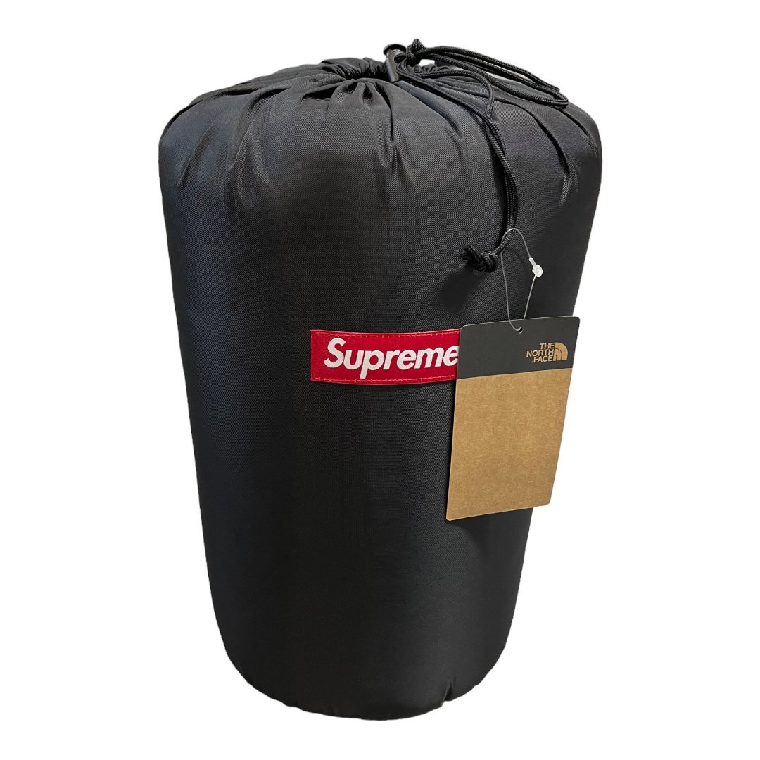L77792RK【未使用】Supreme×The North Face S Logo Dolomite Sleeping