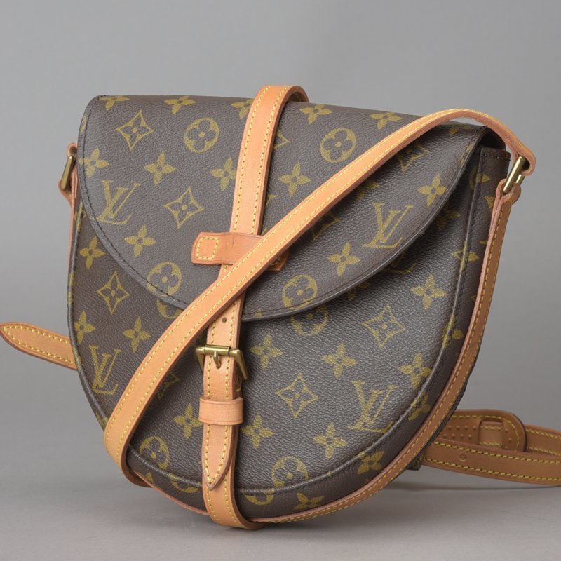 LOUIS VUITTON ショルダーバッグ シャンティMM モノグラム-