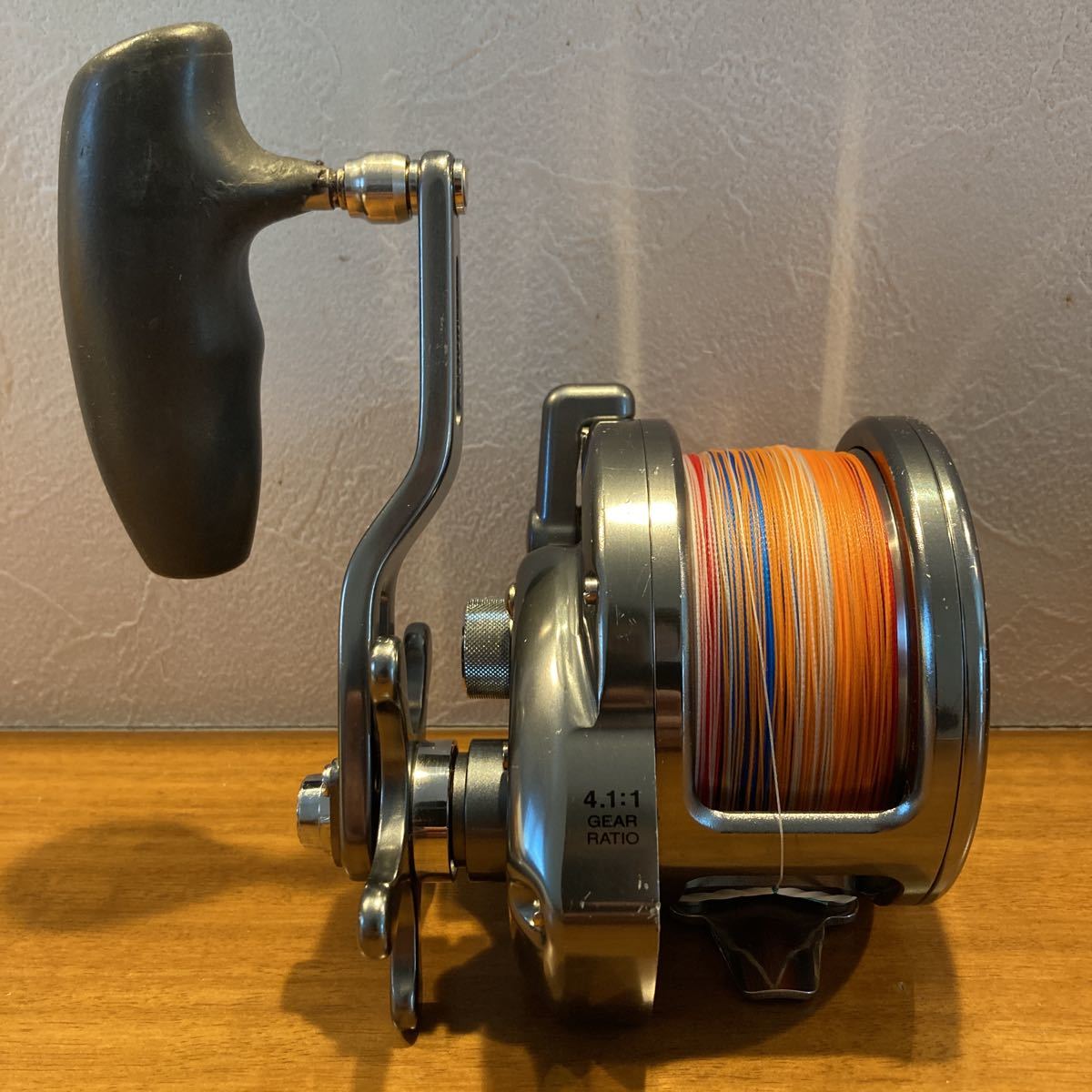 超目玉枠】 オシアジガー 4000P SHIMANO シマノオシアジガー シマノ