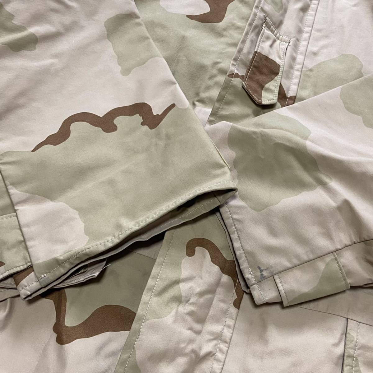 2000年製 米軍 US ARMY ECWCS GEN1 3Cデザートカモ GORE-TEX ゴアテックス パーカー Large-Regular 迷彩 00s 90s ミリタリー ジャケット_画像9