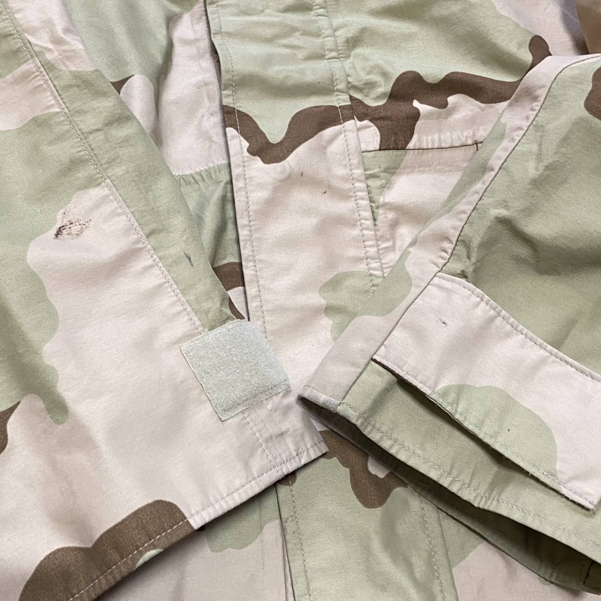 00s 米軍実物 US ARMY ECWCS 3Cデザートカモ GORE-TEX ゴアテックス パーカー Large- Regular 迷彩 2004年製 ミリタリー ジャケット