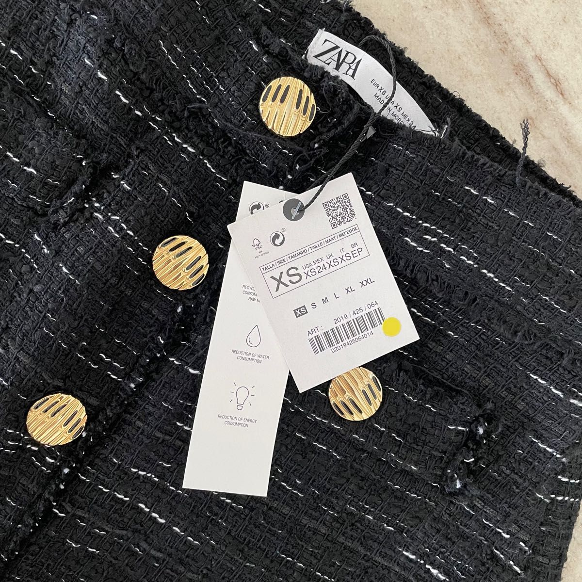 ZARA ザラ ゴールドボタン ツイード タイトスカート 新品未使用 ZARA ザラ ゴールドボタン ツイード タイトスカート 新品未使用
