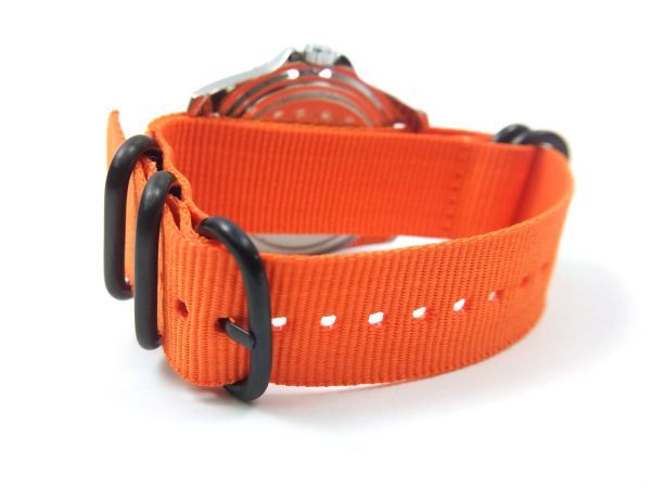 ナイロン製ミリタリーストラップ 腕時計布ベルト natoタイプ オレンジXブラック 22mm_画像1