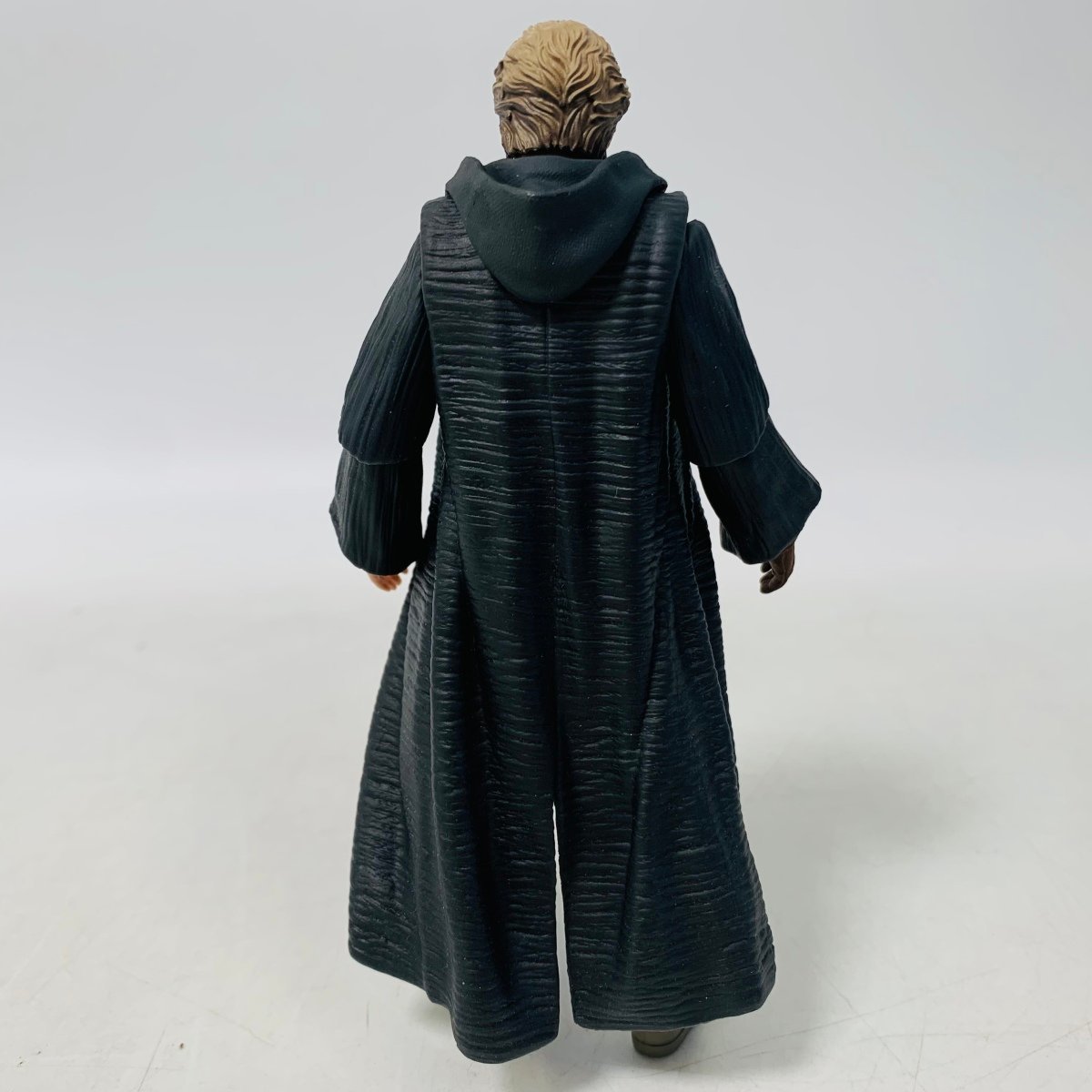 難あり中古品 S.H.Figuarts フィギュアーツ STAR WARS The Last Jedi ルーク・スカイウォーカー バトル・オブ・クレイトVer.の画像3