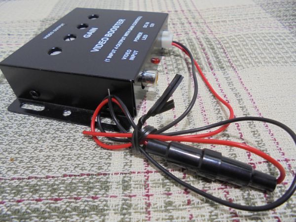 VIDEO BOOSTER　 (1 INPUT 4OUTPUT EITH GAIN CONTROL) DC IN 12V_画像3