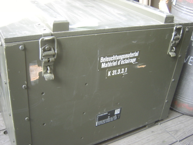 スイスアーミー放出品 PETROMAXランタン2個入り木箱セット110703 