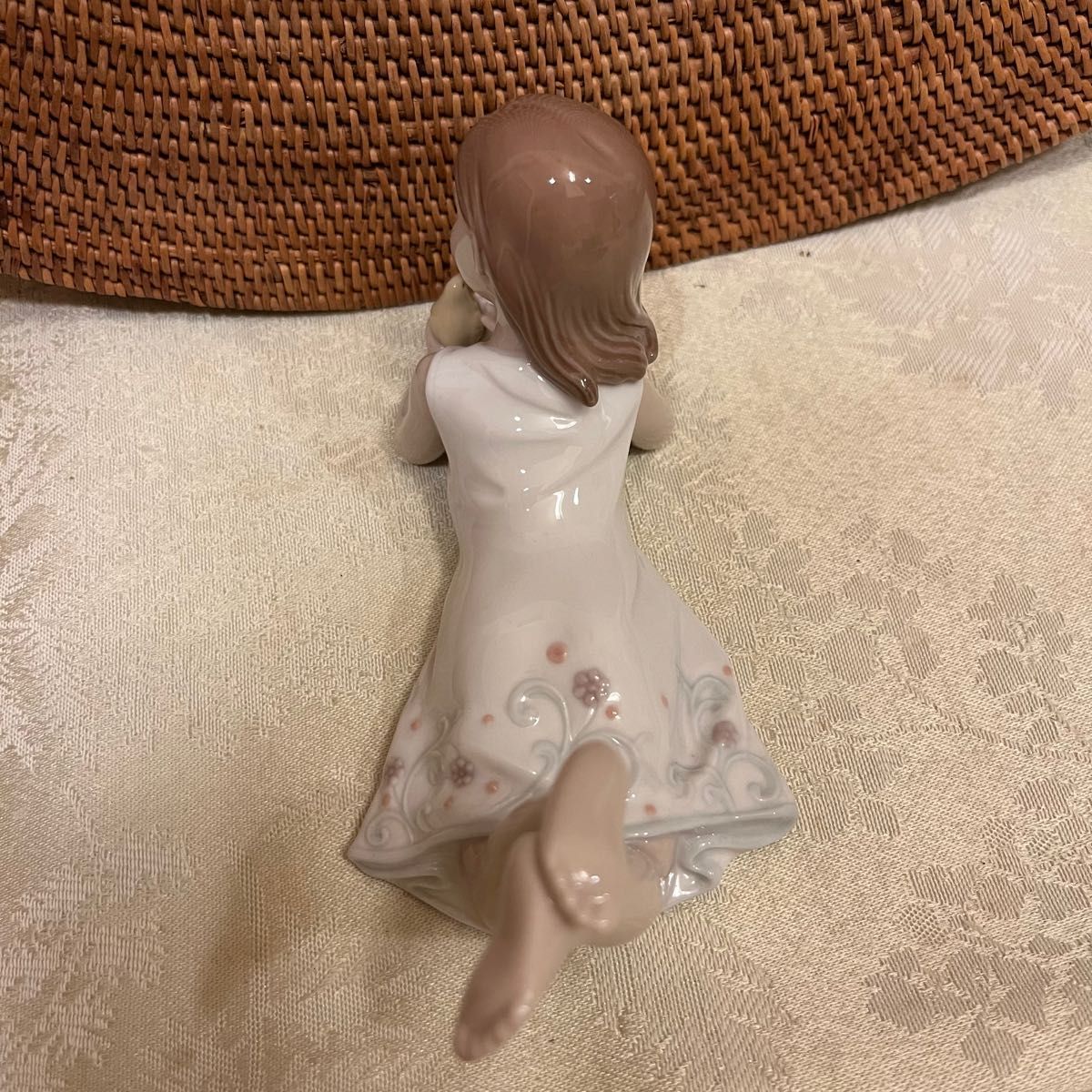 本日限り【廃盤】リヤドロ(Lladro リアドロ置物) 少女 私のヒヨコちゃん-