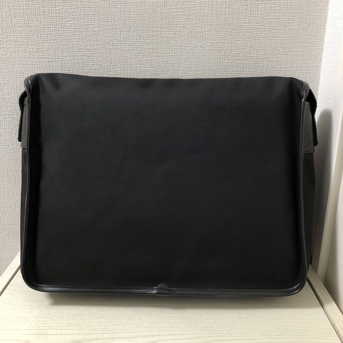 新品同様】フェリージ ユナイテッドアローズ別注 ショルダーバッグ