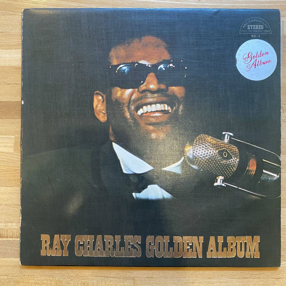 レコード ☆★ 中古 Ray Charles「Golden Album」※他１枚での出品のレコードとのみ４枚まで同梱可_画像1
