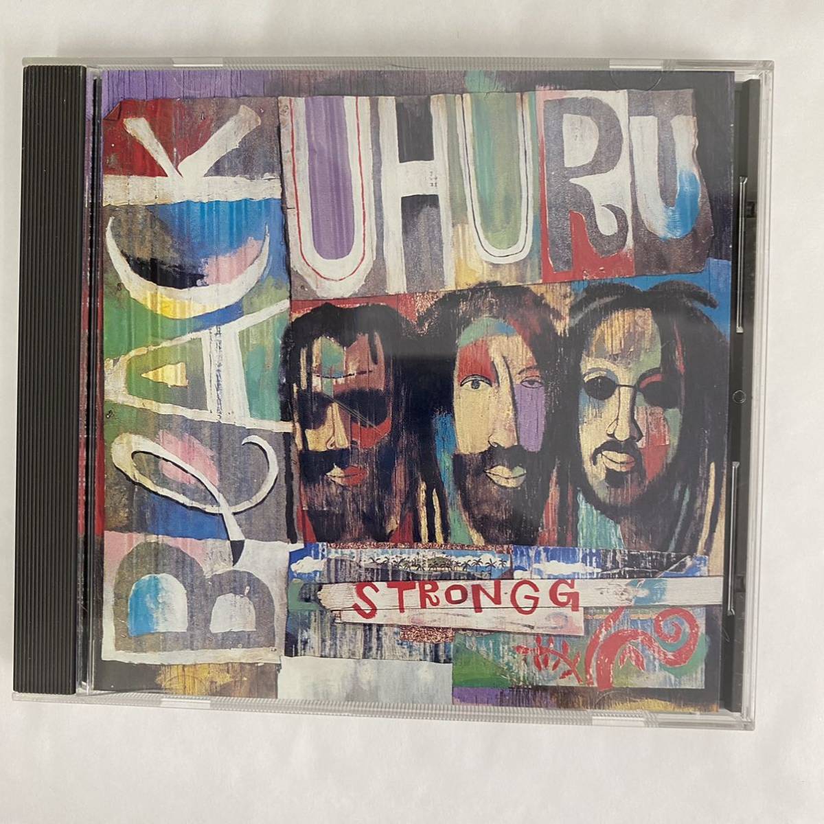 CD ★ 中古 Black Uhuru『 Strongg 』中古 Black Uhuru_画像1