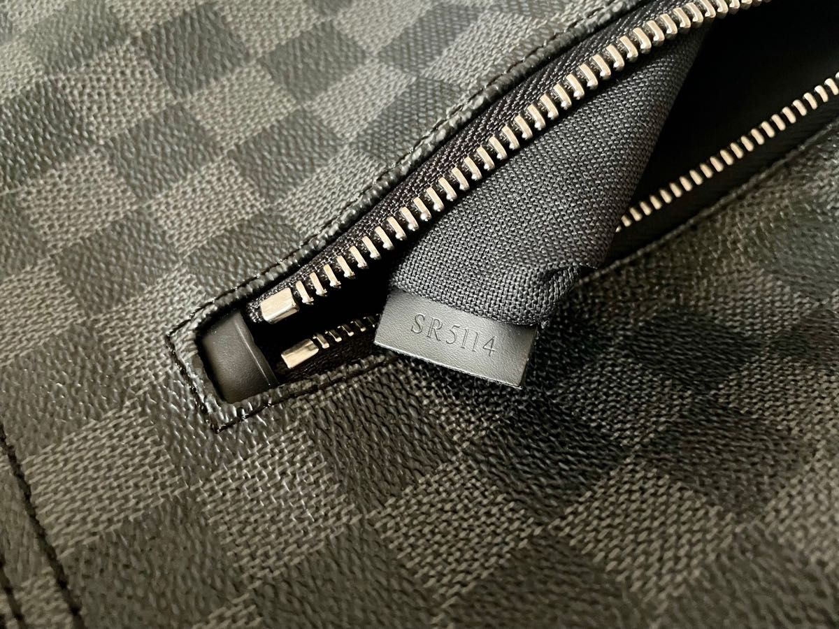 LOUIS VUITTON ルイヴィトン ダミエグラフィット ミックPM ショルダーバッグ N41211 男女兼用
