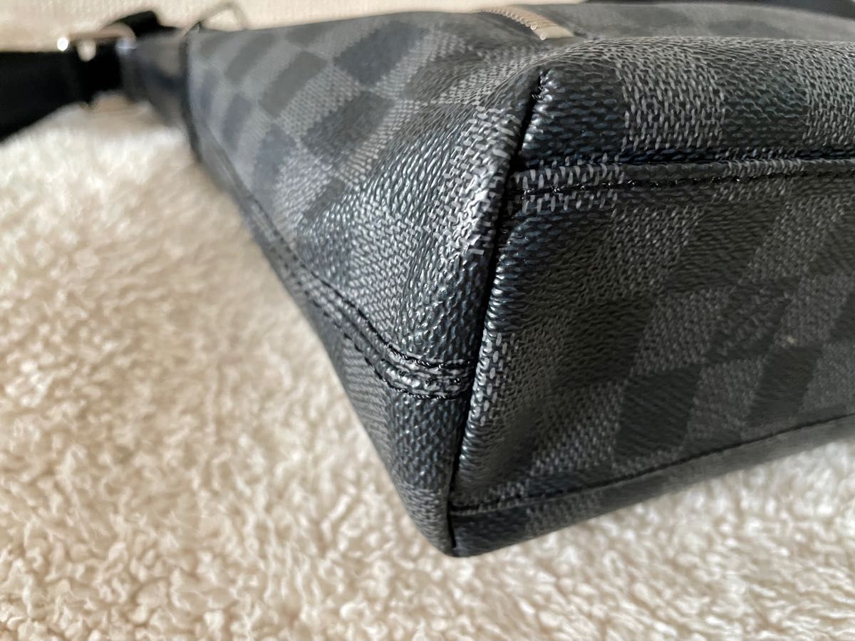 LOUIS VUITTON ルイヴィトン ダミエグラフィット ミックPM ショルダーバッグ N41211 男女兼用