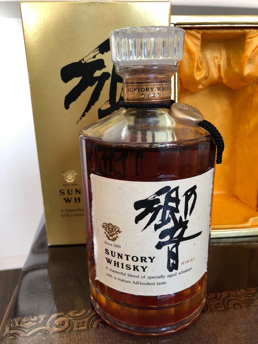 未開封 SUNTORY サントリーウイスキー響 SHN01-