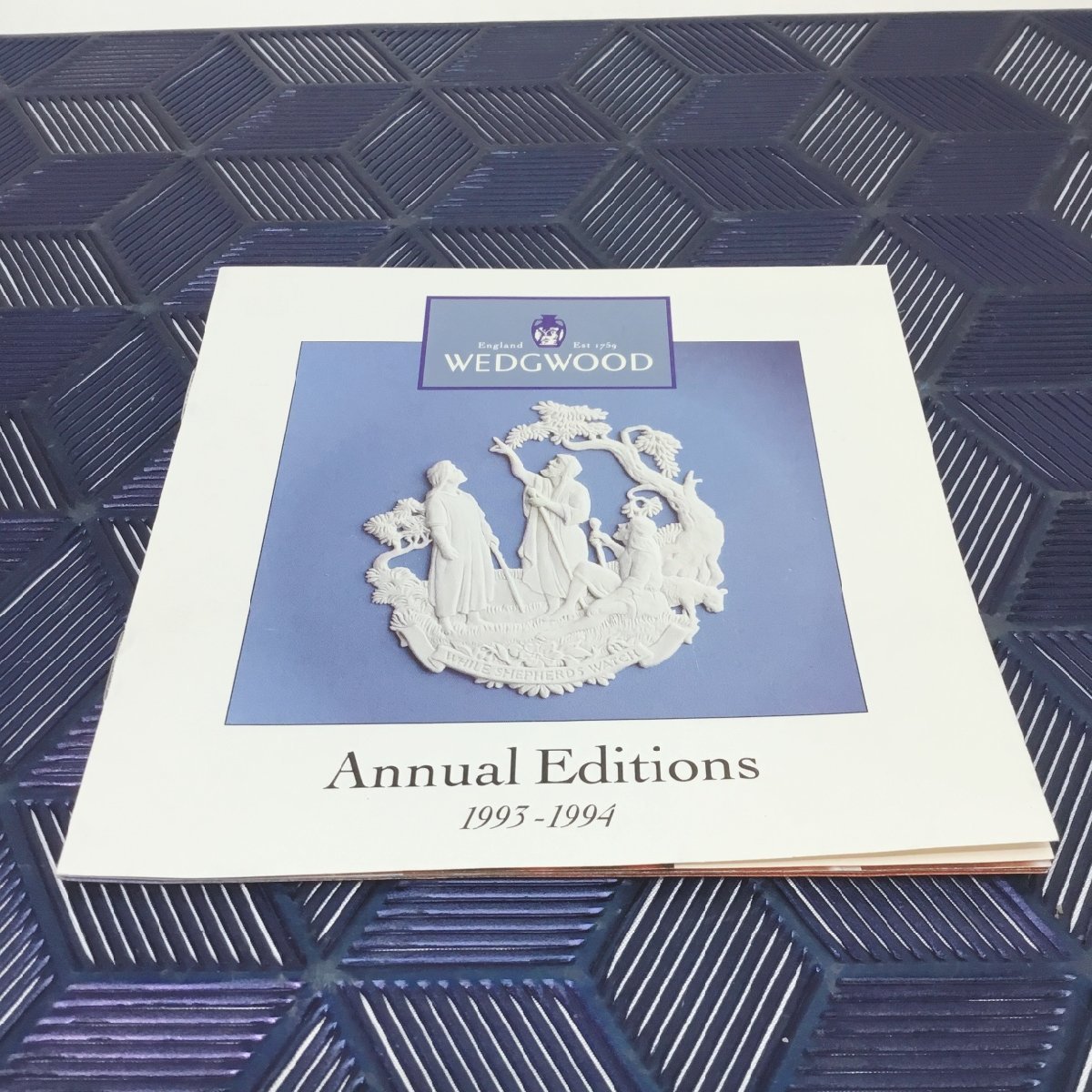 【未使用品/CH】WEDGWOOD ウェッジウッド 1993 ー1994 Annual Editions 二枚組み皿 プレート皿 直筆サイン HA0128/010_画像4