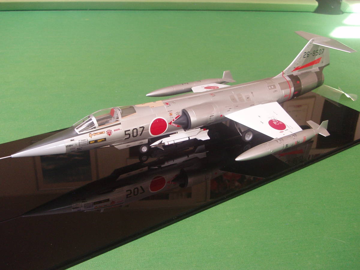  special order goods 1 machine Wing Club made F-104J 1/32 all flight . specification from selection ...... case attaching 