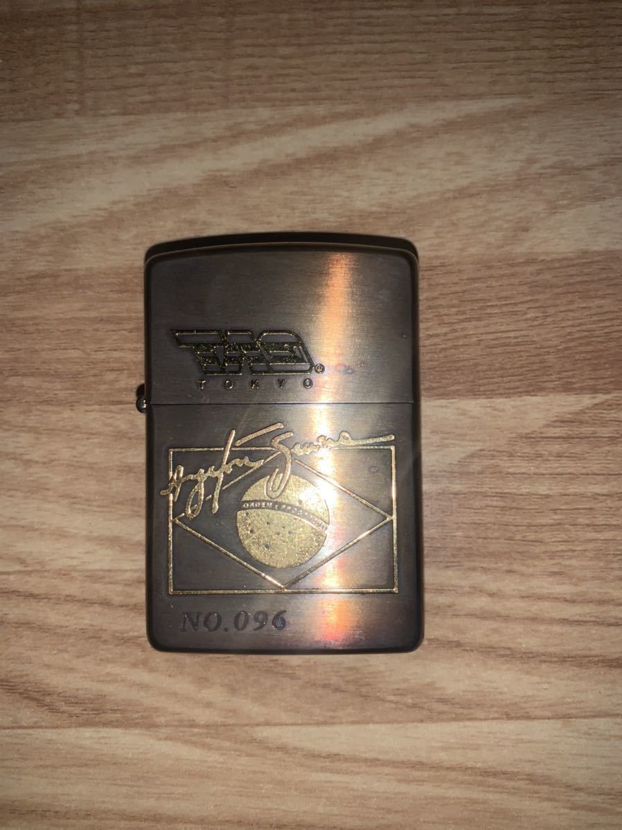 シャイニングゴールデン 希少 1966年製 両面加工 HARD ROCK CAFE zippo