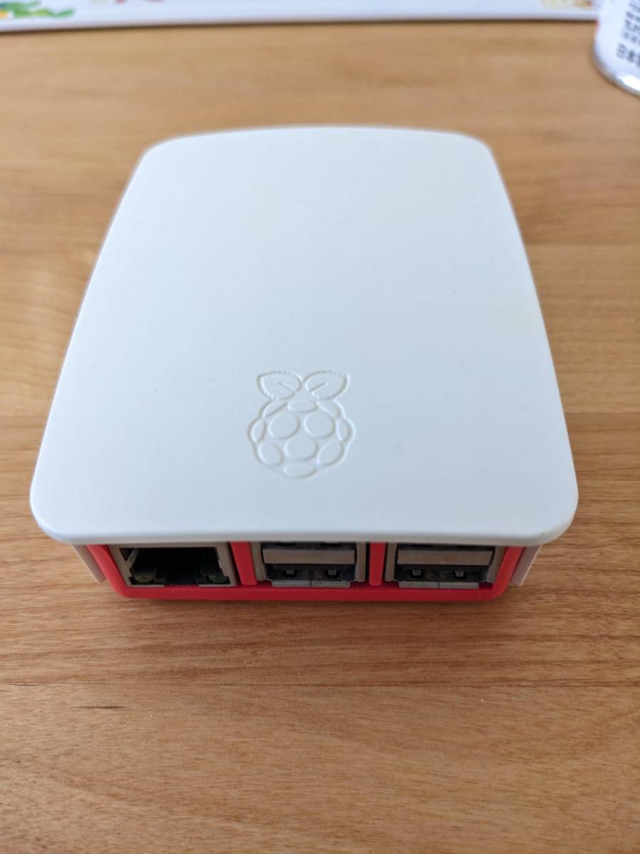 Raspberry Pi 2 Model B V1.1 ( used ) in the case 