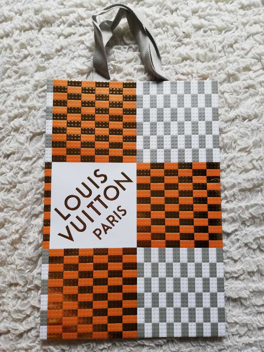 超歓迎 バッグLOUIS VUITTON ルイヴィトン クリスマス ホリデー限定 ショッパー 紙袋