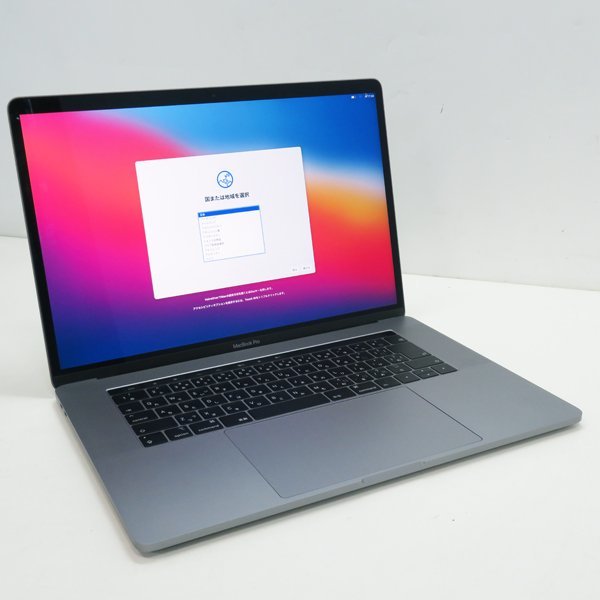 MacBook Pro 15inch(2019) 512GB 16GB 6コア | labiela.com