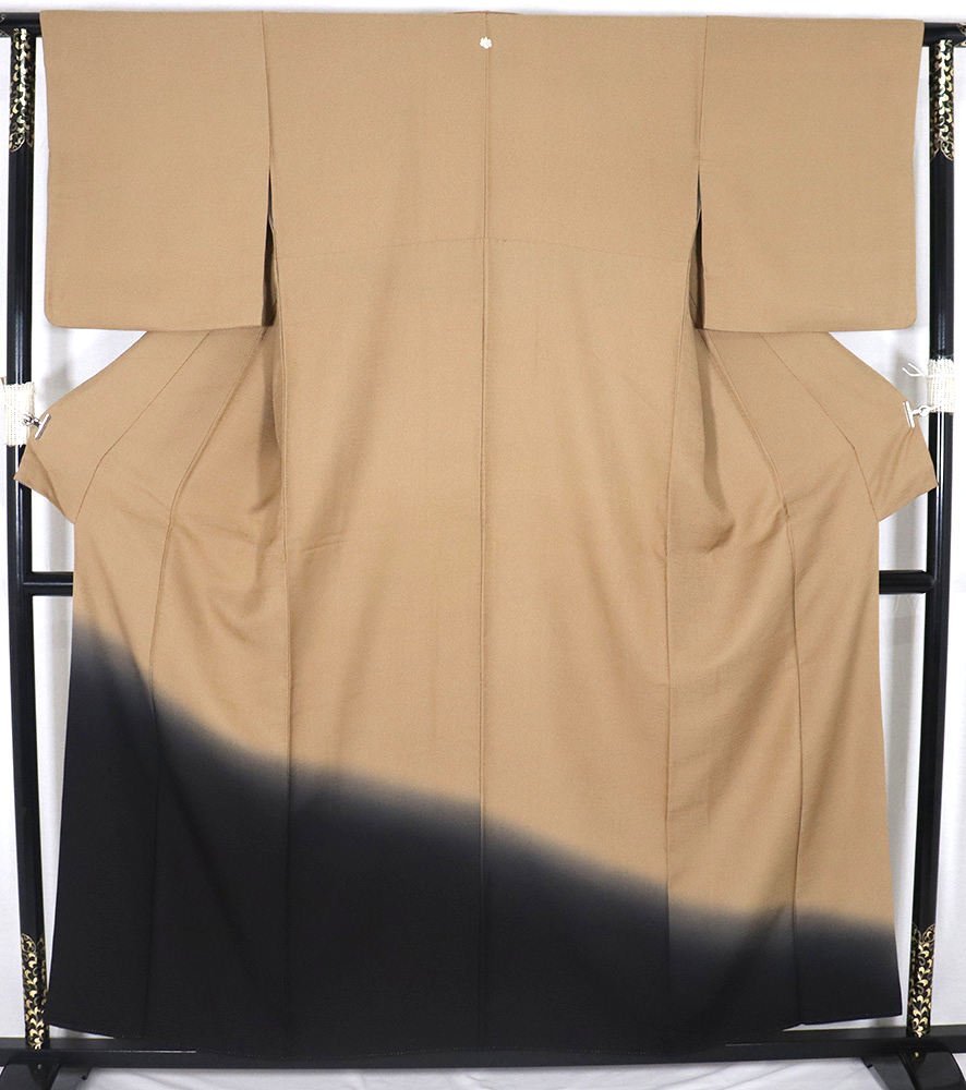 色留袖 袷 正絹 茶色 黒 裾暈し 横段 Mサイズ ki27583 美品 着物 レディース 40代 50代 60代 送料無料