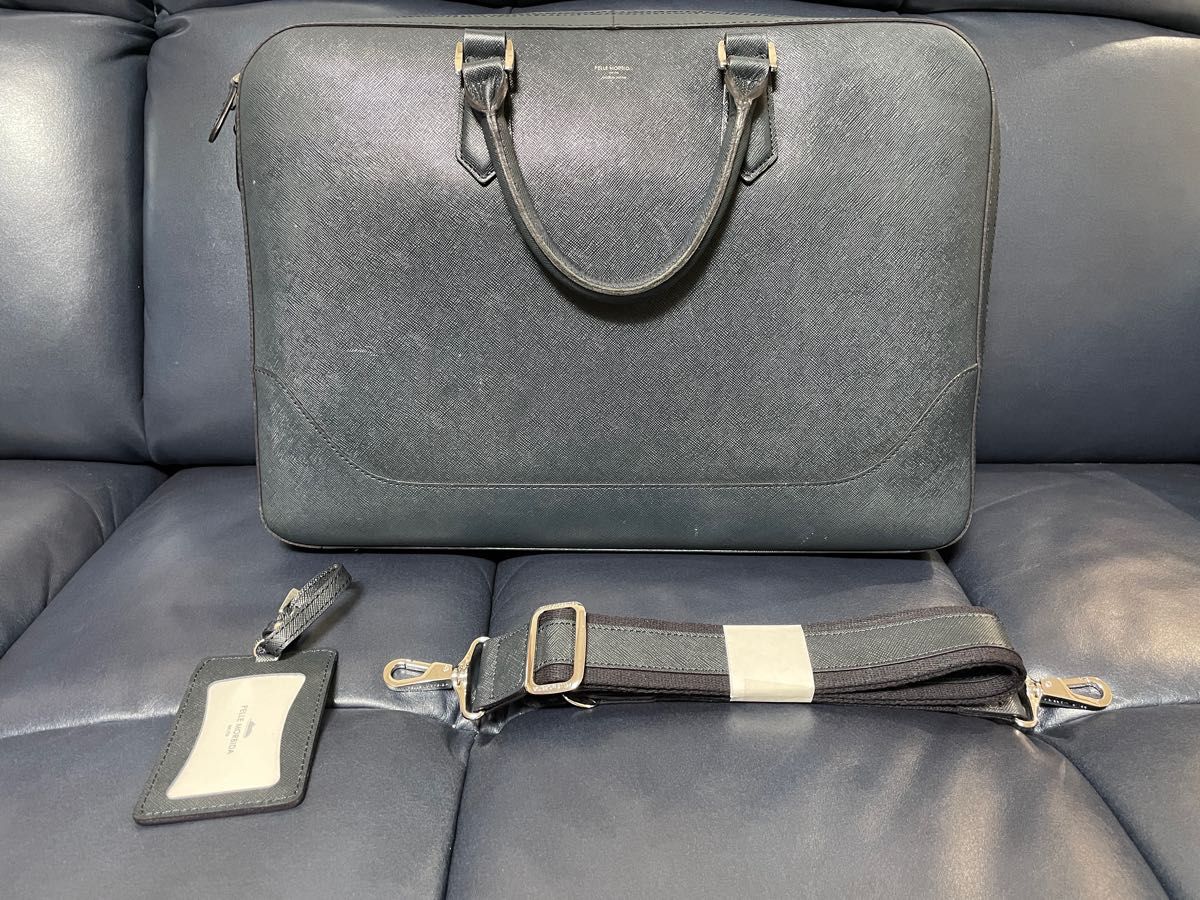 超大特価 ペッレモルビダ ブリーフバッグ(2室タイプ) PORTER CA014