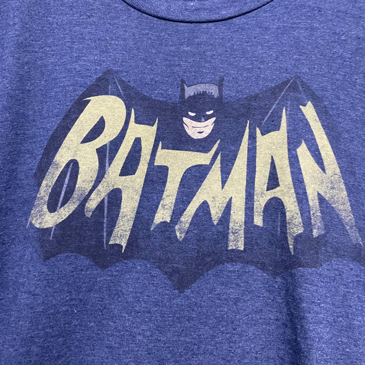 アメリカ古着　BATMAN　バットマン　DCコミックス　キャラ物　ビッグサイズ　ゆるだぼ　大きいサイズ　【J174】