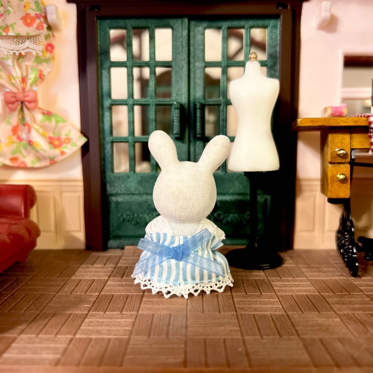 ハンドメイド】シルバニア ストライプワンピース 赤ちゃんサイズ ハンドメイド】シルバニア ストライプワンピース 赤ちゃんサイズ