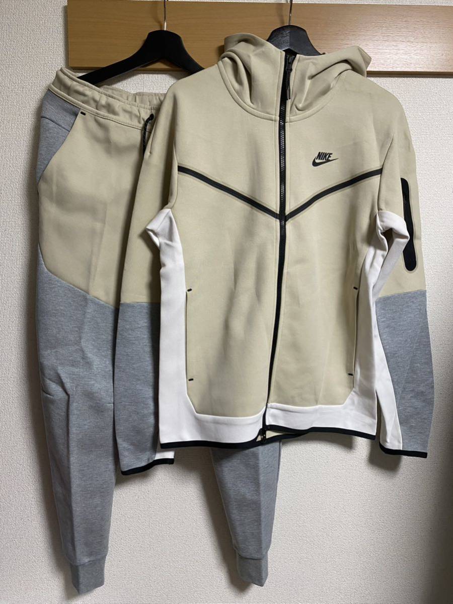 新品 日本未発売 海外正規品 NIKE TECH FLEECE セットアップ S 新品 日本未発売 海外正規品 NIKE TECH FLEECE セットアップ S