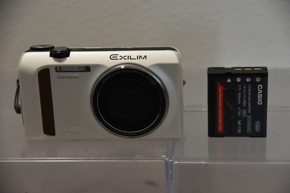 コンパクトデジタルカメラ CASIO カシオ EXILIM EX-ZR200 Z86