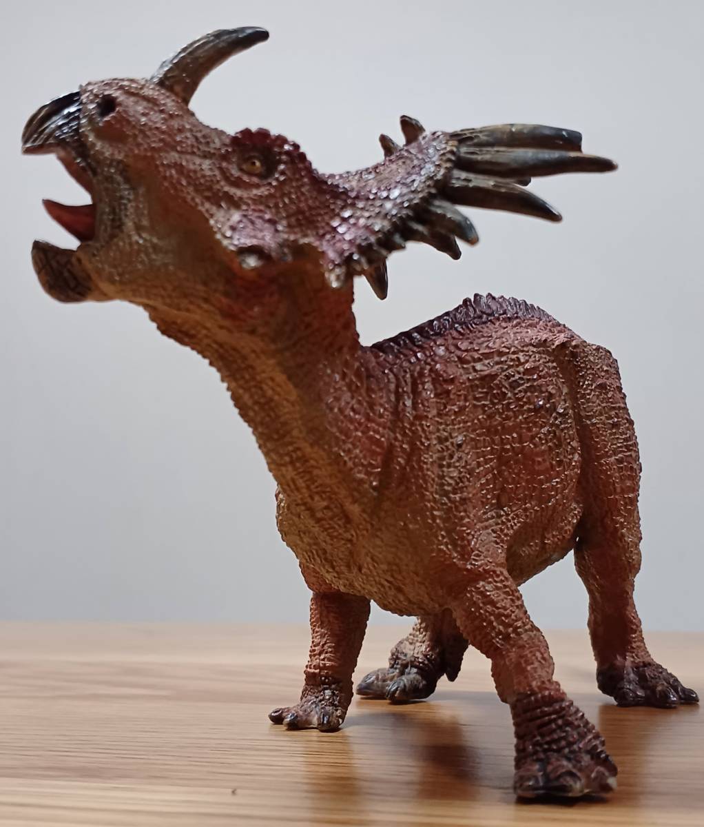 恐竜 スティラコサウルス フィギュア　約14cm　展示品　送料￥350～　非売品　マスコット　リアル　トリケラトプス　_画像2