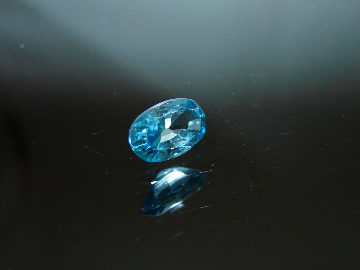 Q755 [ Cambodia pie Lynn production ] natural blue zircon loose 