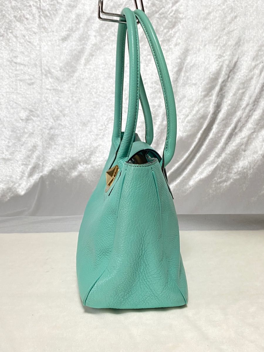 Kate spade ケイトスペード ピラミッドターンロック 水色ハンドバッグ