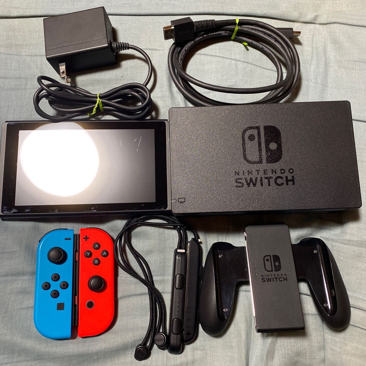 【付属品完備】ニンテンドースイッチ ネオンブルー ネオンレッド 本体 Nintendo Switch 任天堂 E