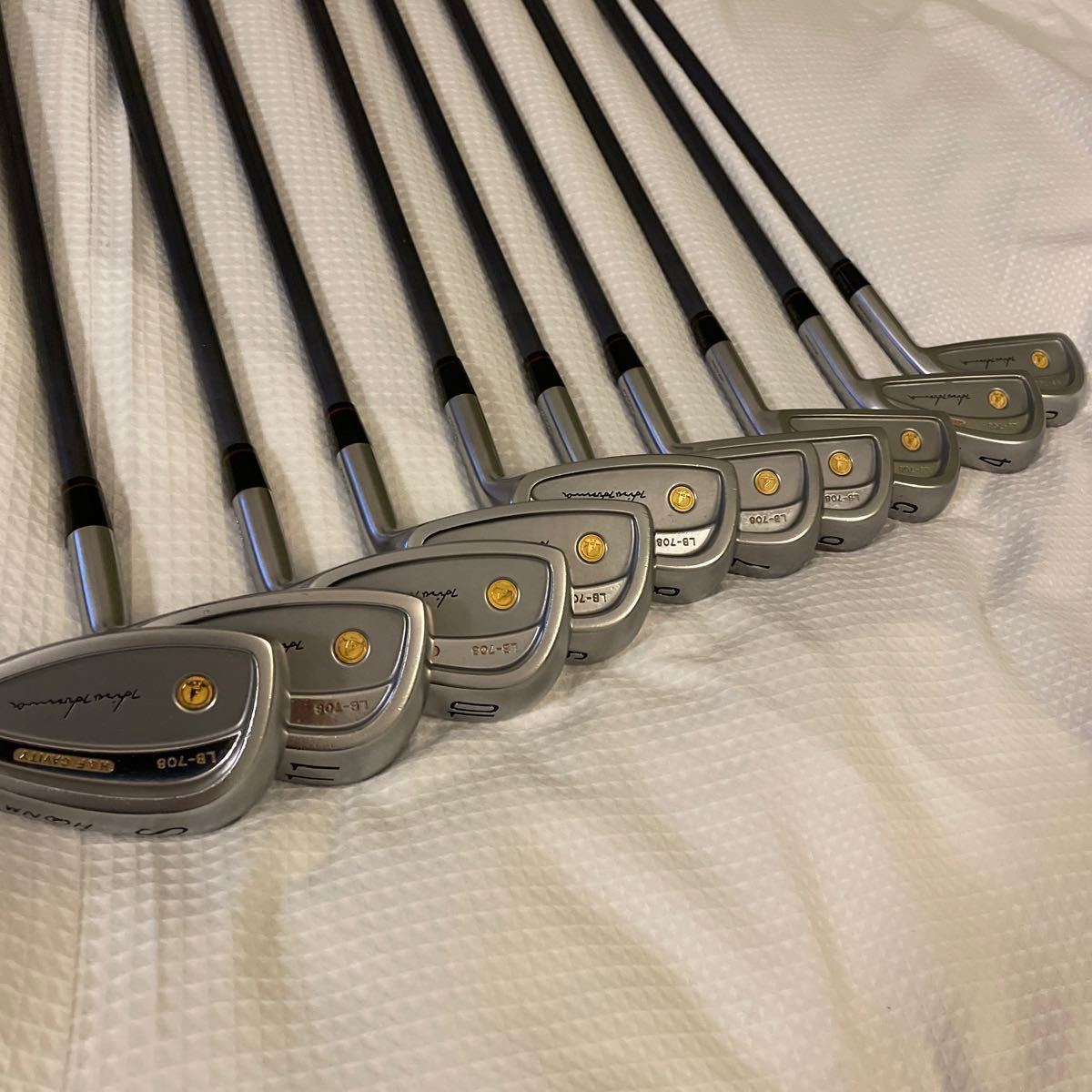 HONMA LB−706 H&F CAVITY チタンカーボン 2つ星のR−1 HONMA LB−706 H&F CAVITY チタンカーボン 2つ星のR−1