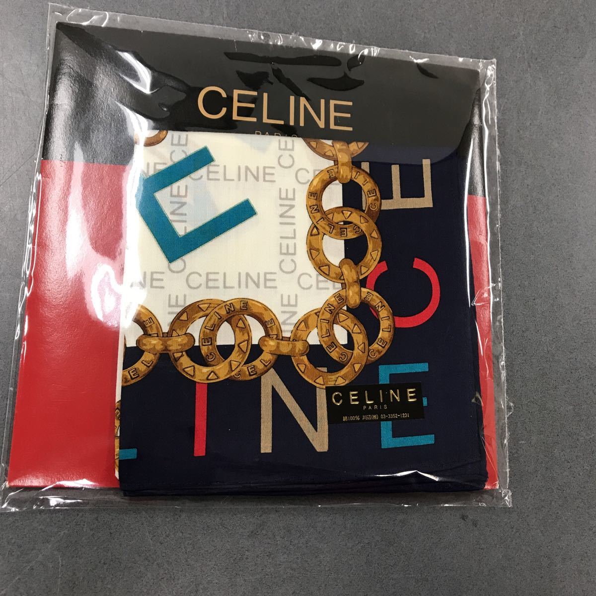 カタログギフトも！ CELINE 現状品 セリーヌ ハンカチ PARIS その他