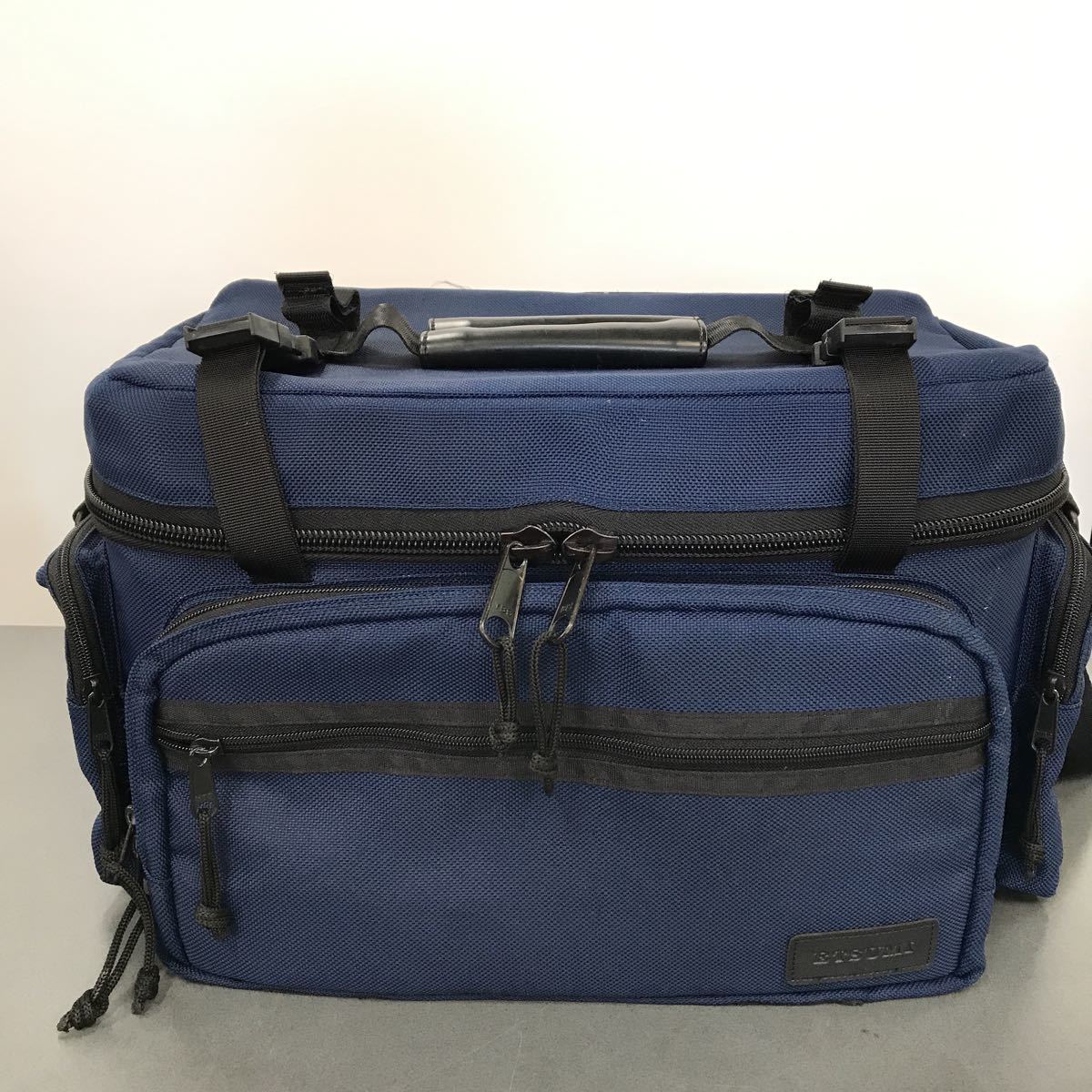 ブランド雑貨総合 カメラバッグ ブルー系 現状品 中古品 収納ケース