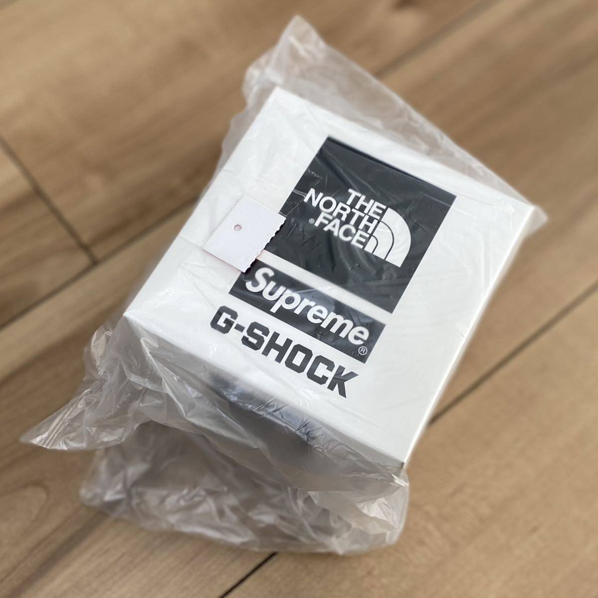 ポリシー 定価スタート Supreme シュプリーム × The North Face ノース