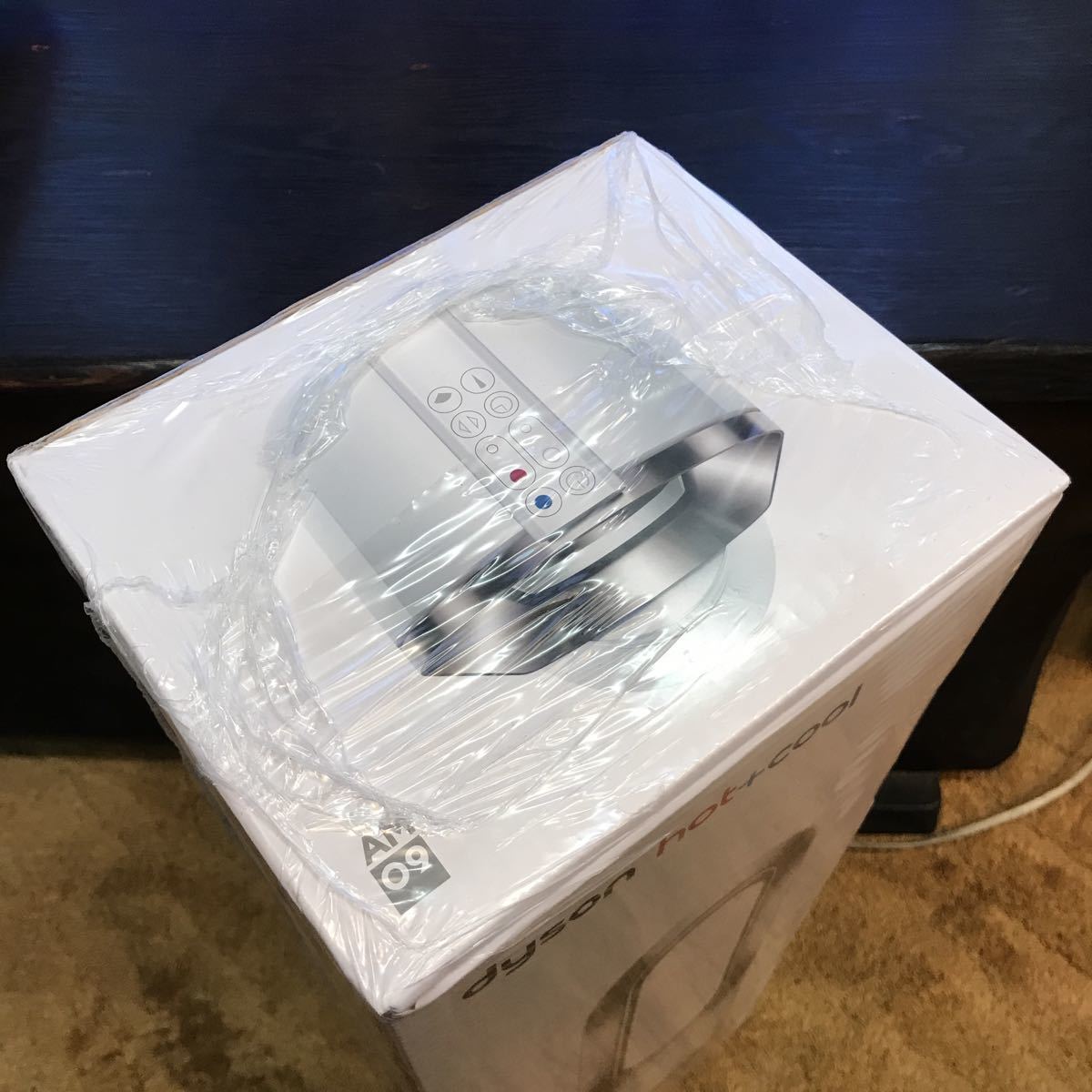 新品未開封 ダイソン dyson hot + cool AM09 メーカー保証2年_画像2