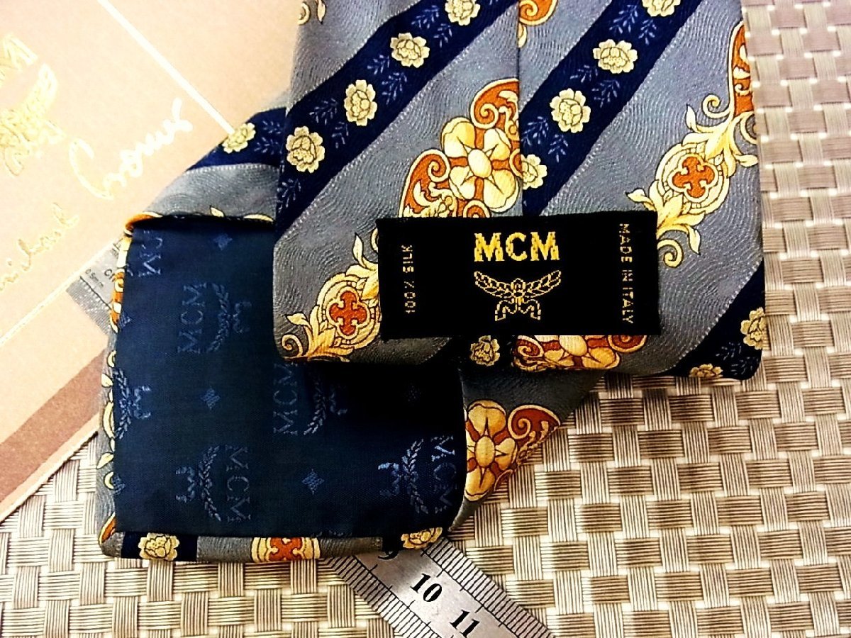 【在庫処分セール】●特売●FK2423●【MCM】エムシーエム【花 植物 ハート 柄】ネクタイ●_画像2