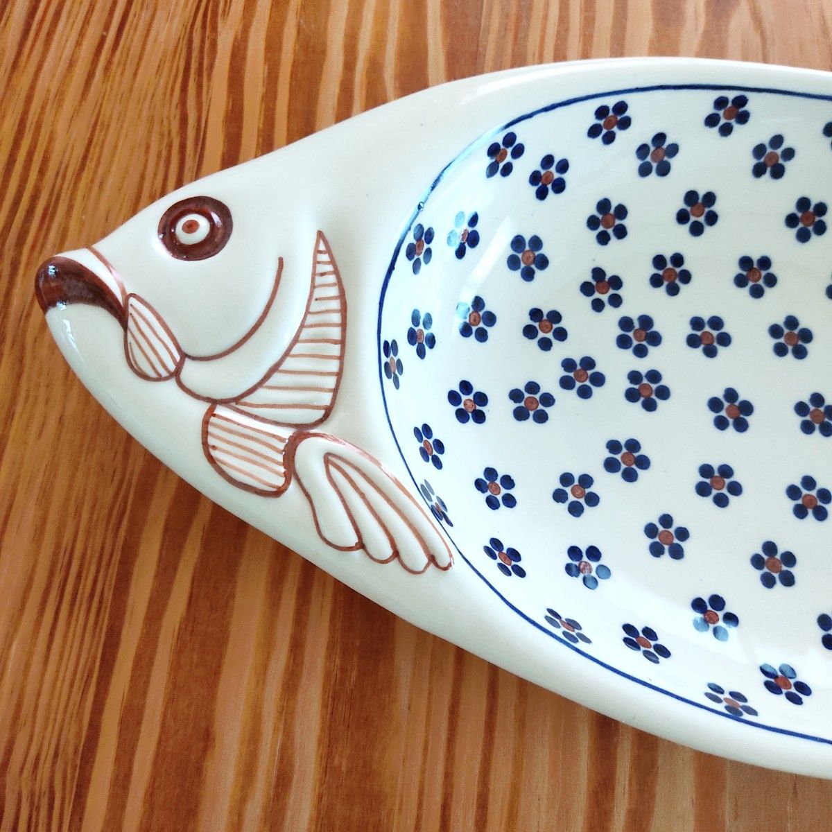 魚大皿⑧　青い小花　WIZA　ヴィザ　ポーリッシュポタリー　ポーランド食器　大皿　新品未使用