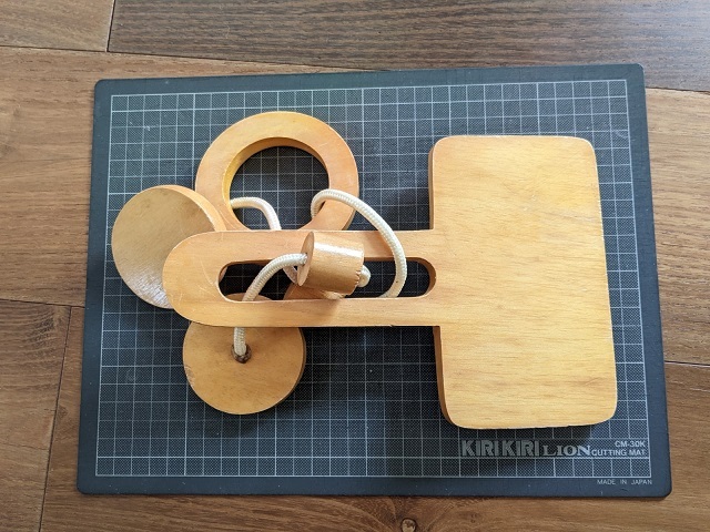  rare * wooden * very large puzzle rings * intellectual training toy toy folkcraft goods? woodworking goods 