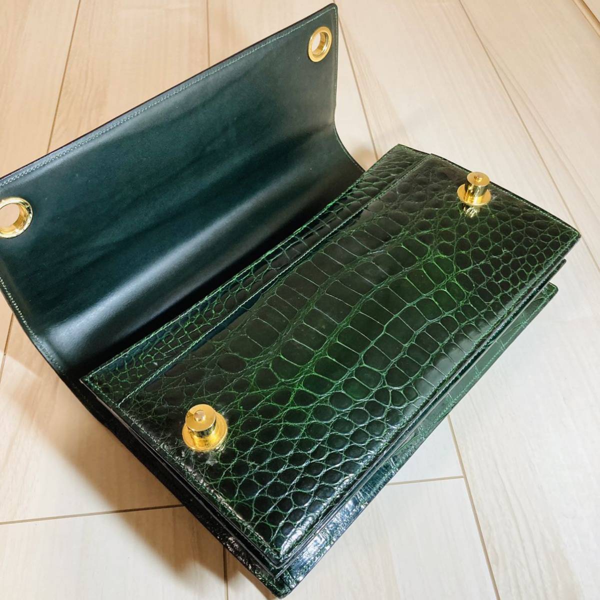 ☆即決☆ クロコダイル クロコ ワニ革 ハンドバッグ イタリア製 GD金具