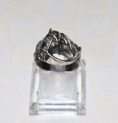 シルバーリング　馬デザイン　銀製指輪　サイズ13号　外国製　中古品　サラブレッド　競馬_画像10
